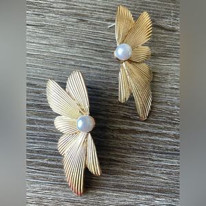 Anthropologie Gold and Pearl Earrings